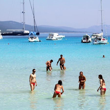 Apartments By The Sea Sali, Dugi Otok - 8110 Екстериор снимка