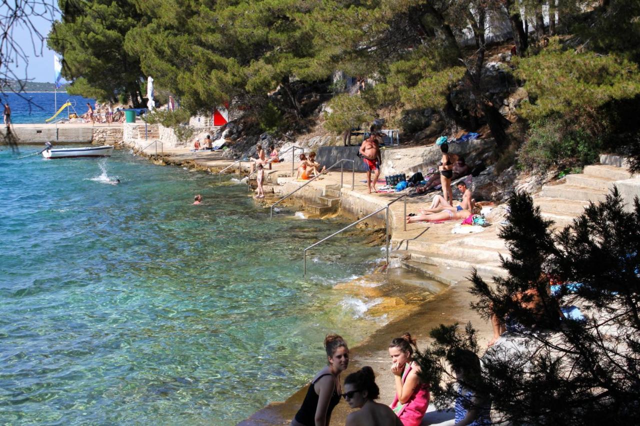 Apartments By The Sea Sali, Dugi Otok - 8110 Екстериор снимка