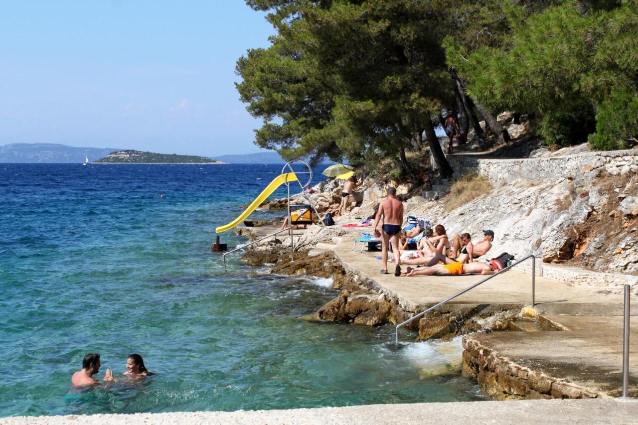 Apartments By The Sea Sali, Dugi Otok - 8110 Екстериор снимка