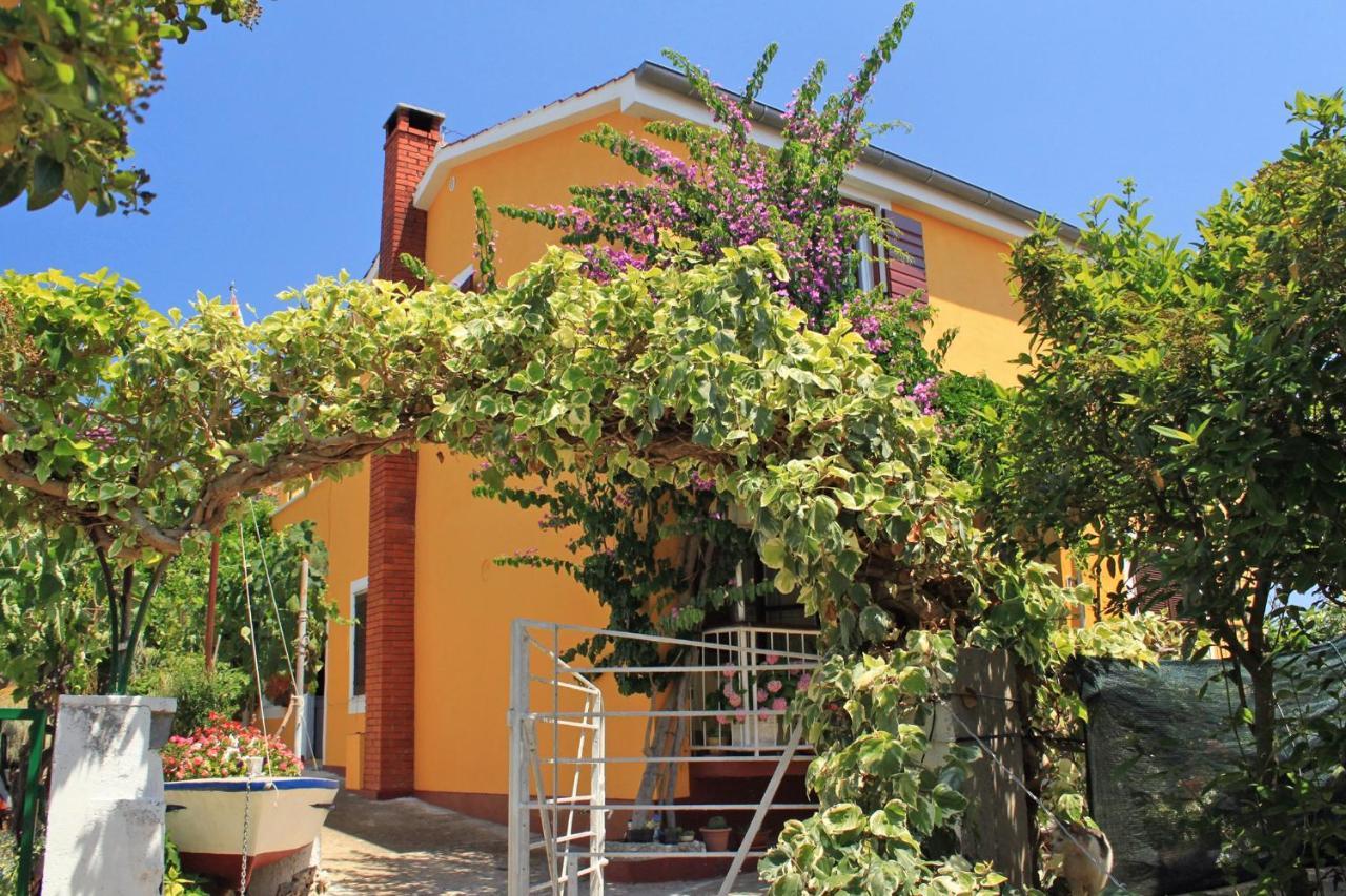Apartments By The Sea Sali, Dugi Otok - 8110 Екстериор снимка