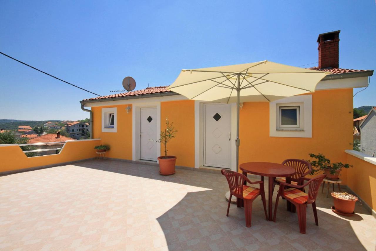 Apartments By The Sea Sali, Dugi Otok - 8110 Екстериор снимка