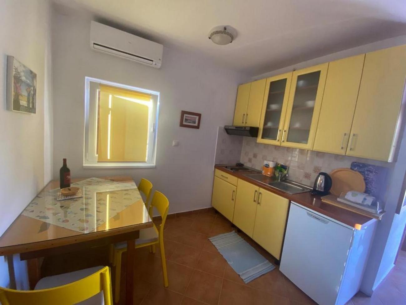 Apartments By The Sea Sali, Dugi Otok - 8110 Екстериор снимка
