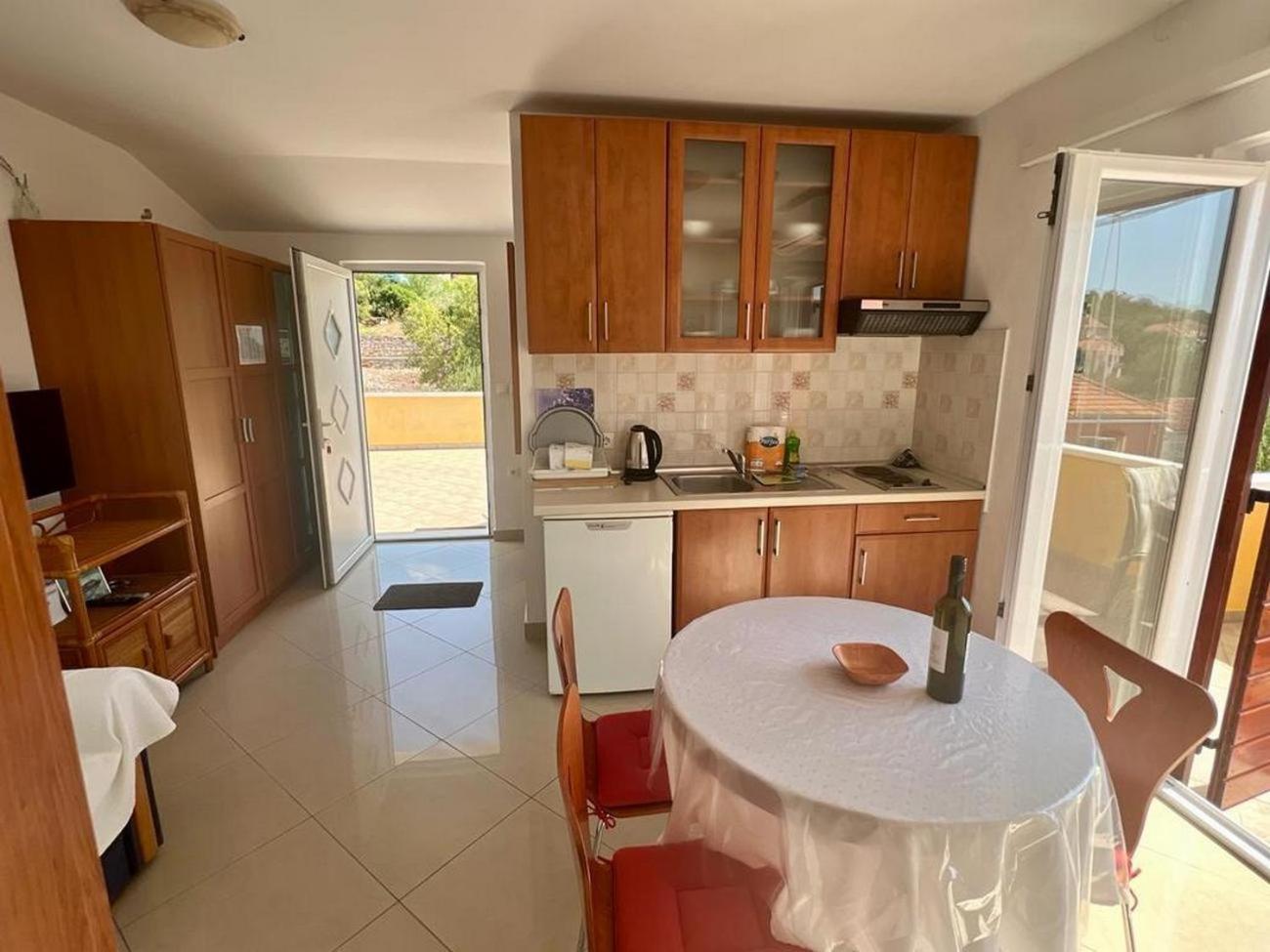 Apartments By The Sea Sali, Dugi Otok - 8110 Екстериор снимка
