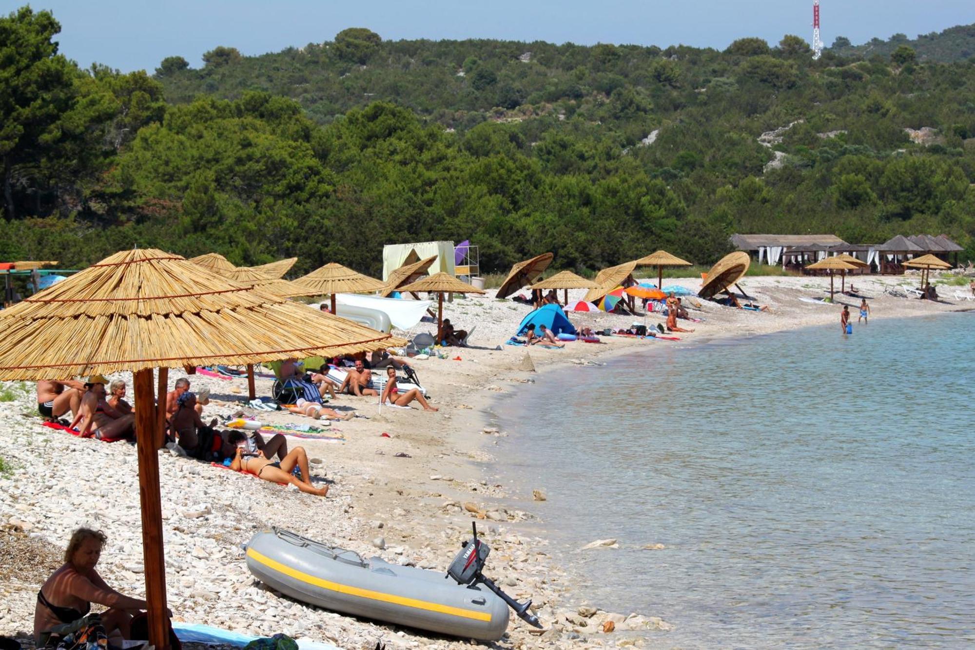 Apartments By The Sea Sali, Dugi Otok - 8110 Екстериор снимка